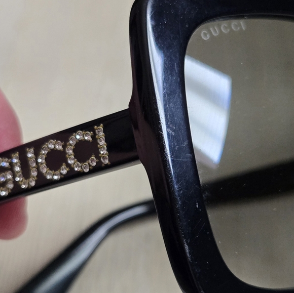 Gucci GG0418s Crystal Embellished Sunglasses Retail $550 - Picture 9 of 14
